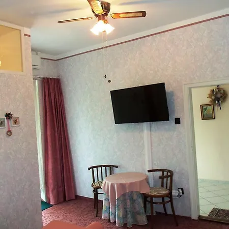Bartok Guest house