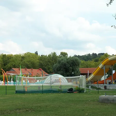 Bartok Guest house 3*